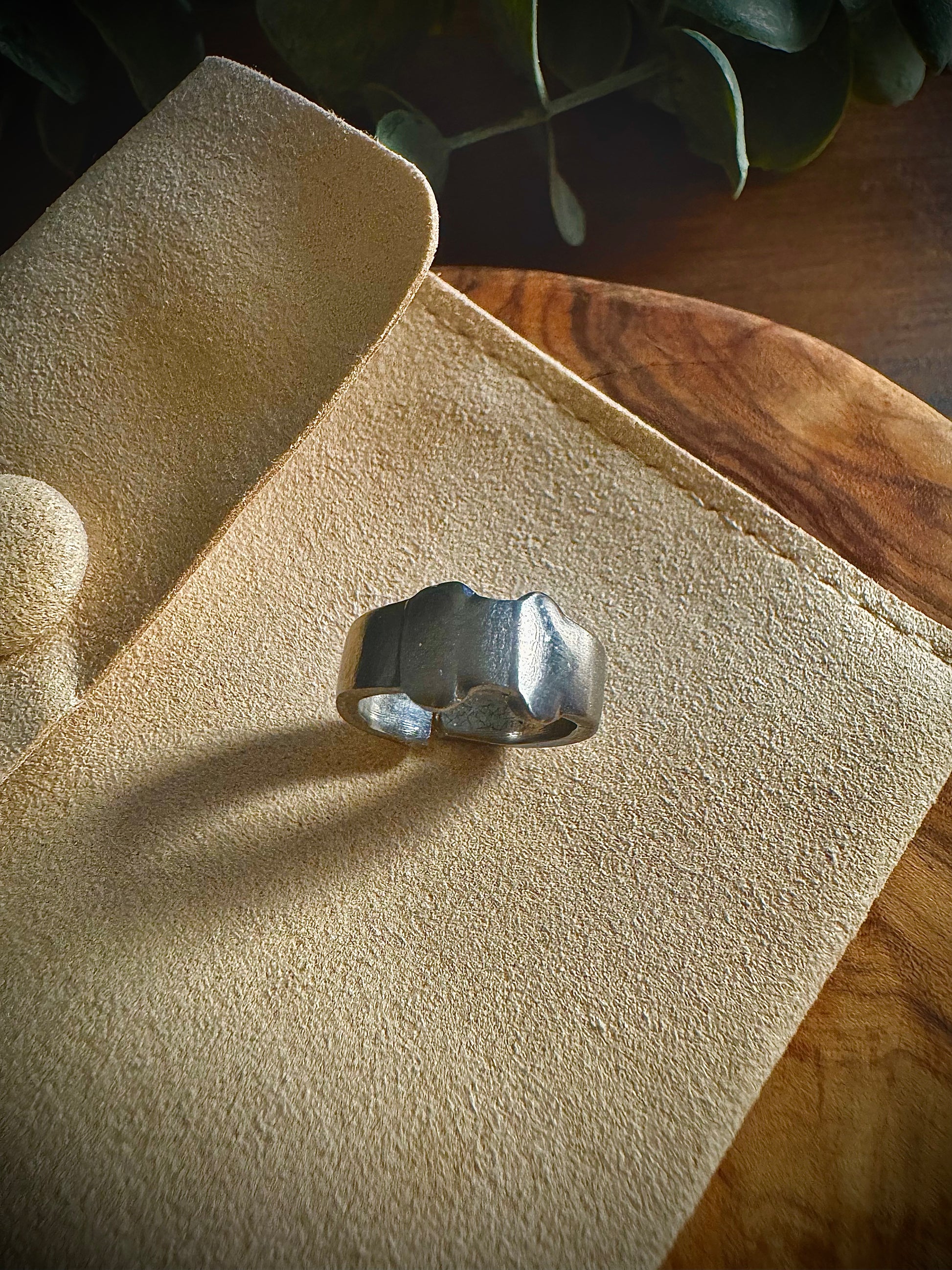 Double knot Ring