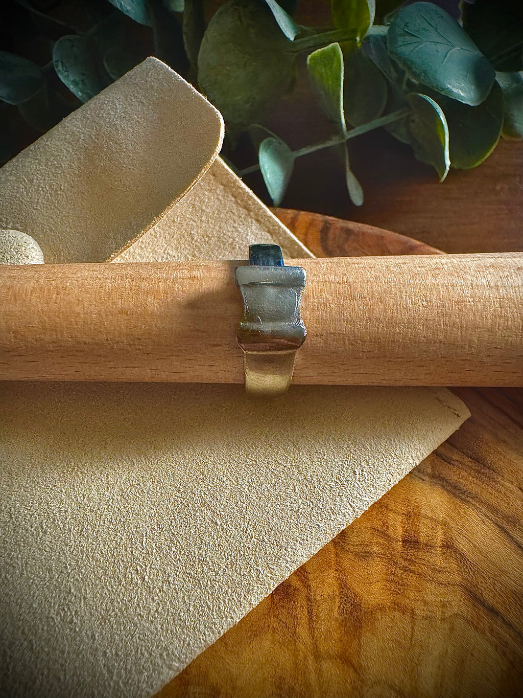 Double knot Ring