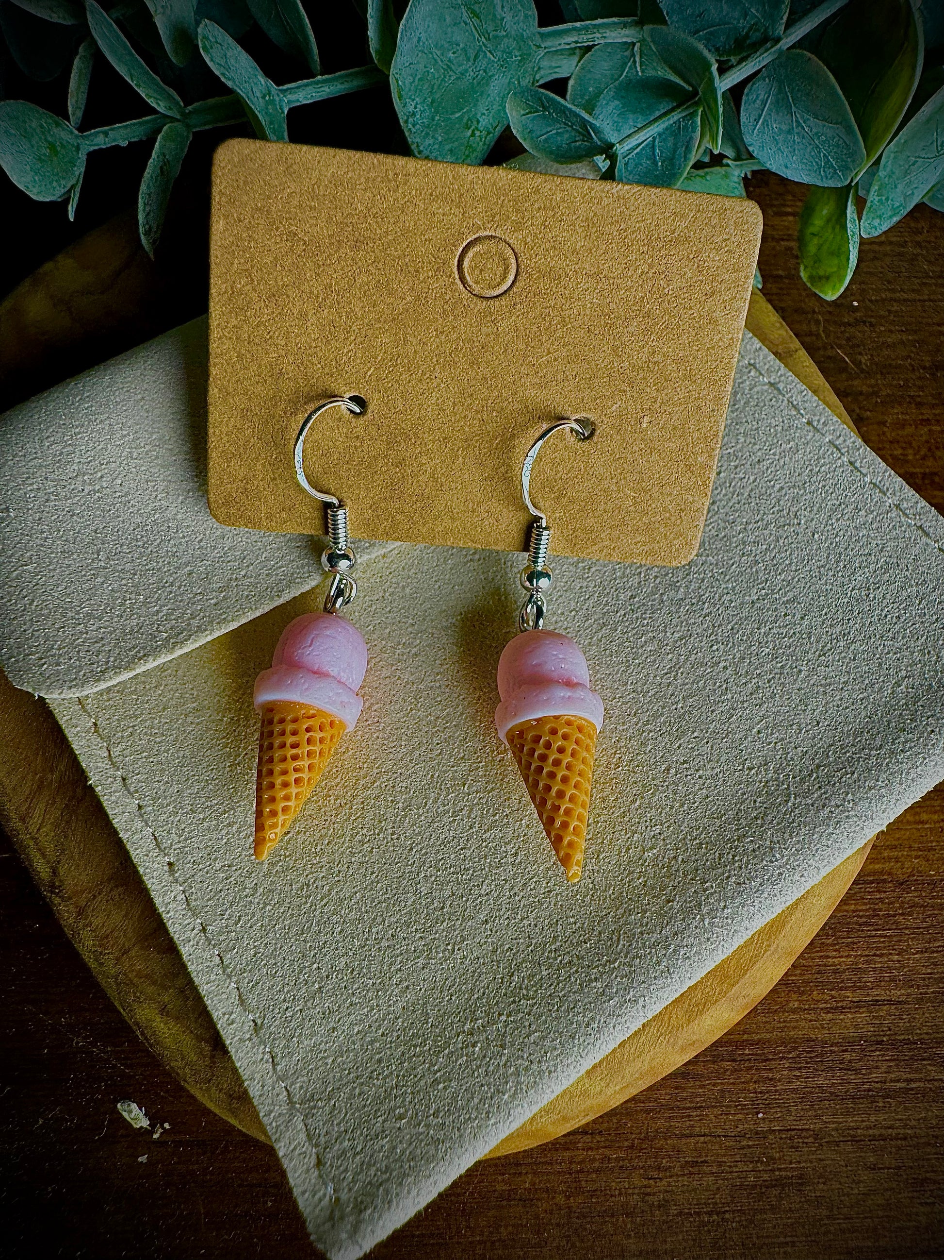 Creamy Cones